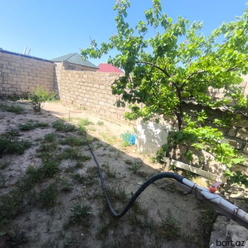 4 otaqli həyət evi