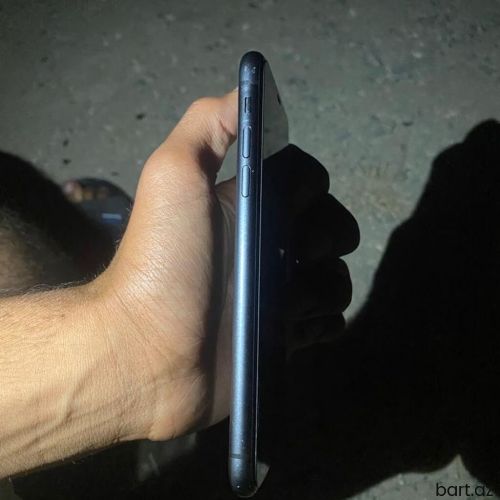 IPhone 11, 64 GB