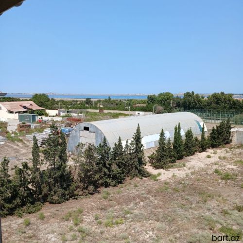 Pirallahı 4 mərtəbə 14 otaq villa