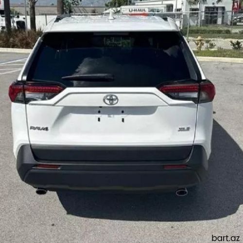 Toyota RAV4 2022 XLE
