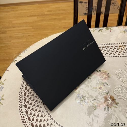  ASUS Vivobook, 15.6