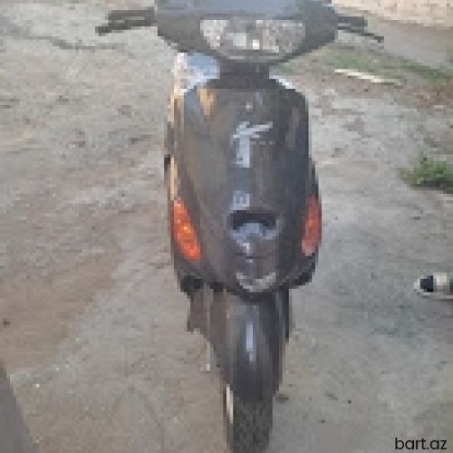 Moto kuriyer axtarilir
