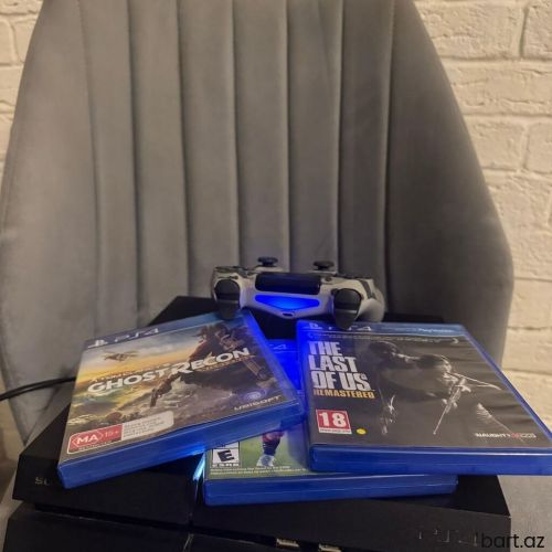 PlayStation 4 