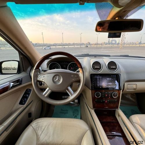 Mercedes-Benz ML 350: 3.5 l | 2006 il 