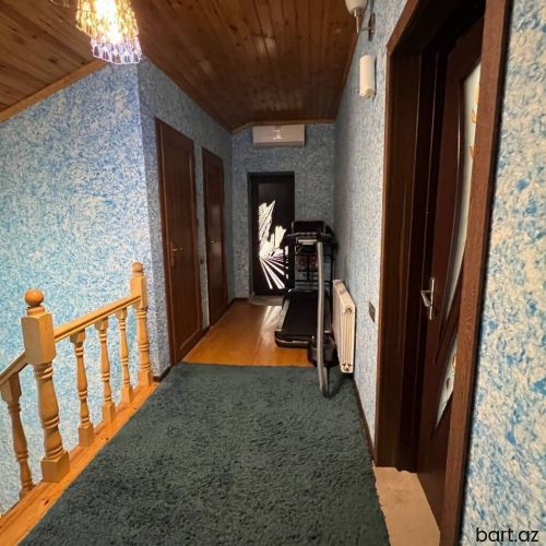 Hövsan qəs. 5 otaqlı həyət evi satilir.