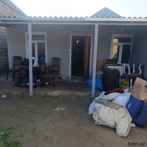 3 otaqlı həyət evi satılır