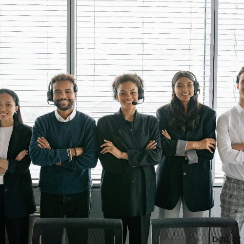 Qeydiyyatçı operator tələb olunur