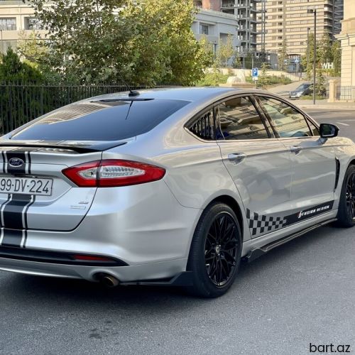 Ford Fusion: 1.5 l. | 2015 il 