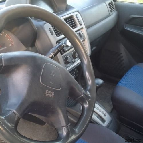 Mitsubishi Pajero Pinin: 2 l. | 2000 il