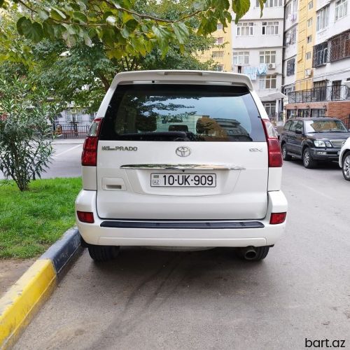 Toyota Land Cruiser Prado: 2.7 l | 2007 il 