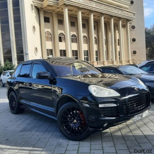 Porsche Cayenne GTS: 4.8 l | 2009 il