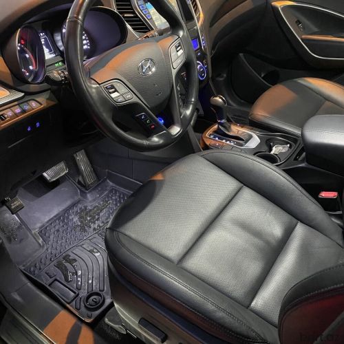 Hyundai Santa Fe: 2 l. | 2015 il 