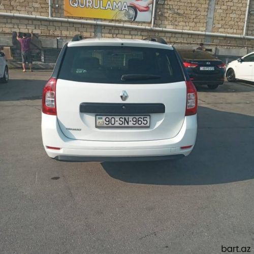 Renault Logan: 1.6 l | 2013 il 