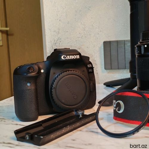 Canon EOS 80D