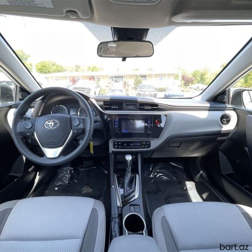 I would like to sell my 2019 Toyota Corolla LE