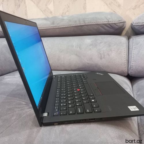 Intel Core i7, 16 GB, 14 