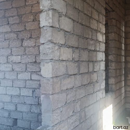 4 otaqlı həyət evi satılır