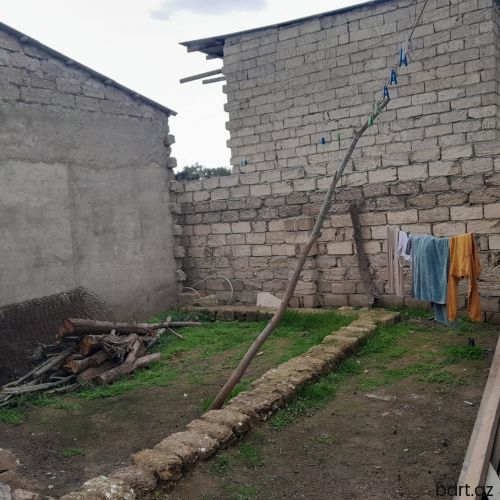 Ramanada 2 otaqlı ev satılır