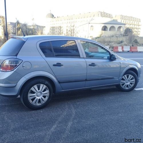 Opel Astra: 1.4 l. | 2009 il 