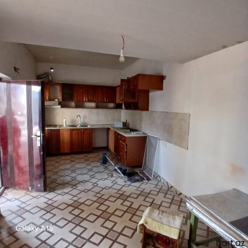 4 otaqlı həyət evi