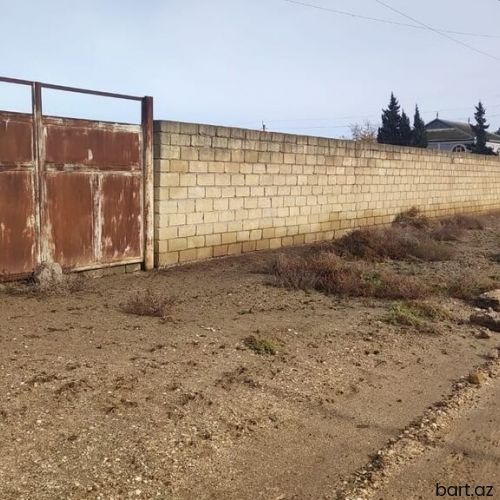 Hacıqabul rayonunda 18 sot torpaq satilir.