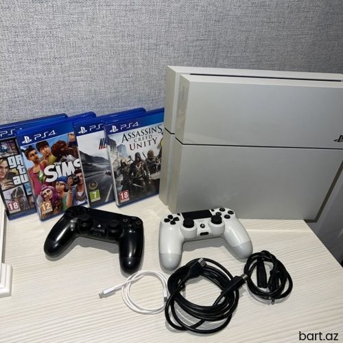 PlayStation 4 (CUH-1116A, 500 GB) satılır. 
