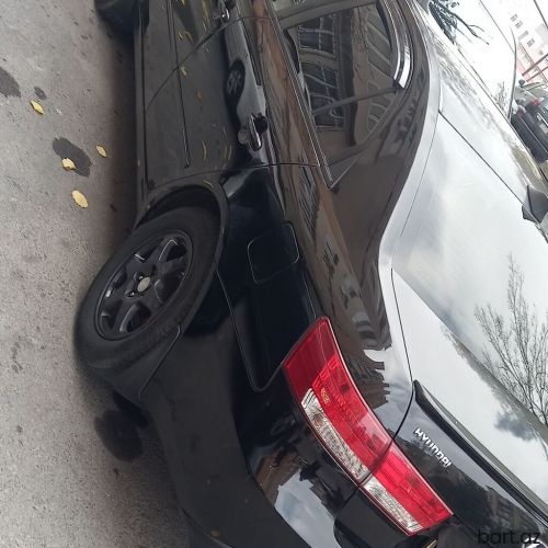 Hyundai Sonata: 2.4 l | 2007 il