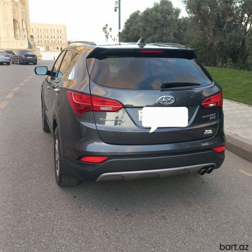 Hyundai Santa Fe: 0.2 l | 2015 il