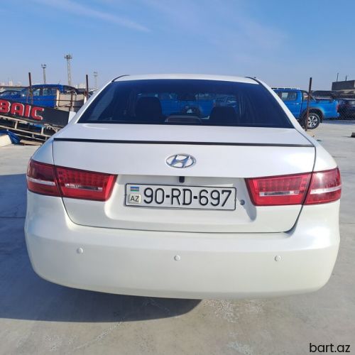 Hyundai Sonata: 2 l. | 2007 il 
