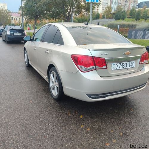Chevrolet Cruze: 1.4 l | 2013 il