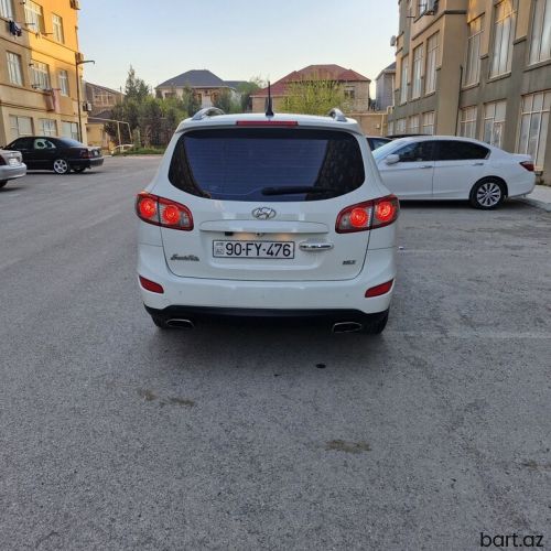 Hyundai Santa Fe: 2.2 l | 2009 il 