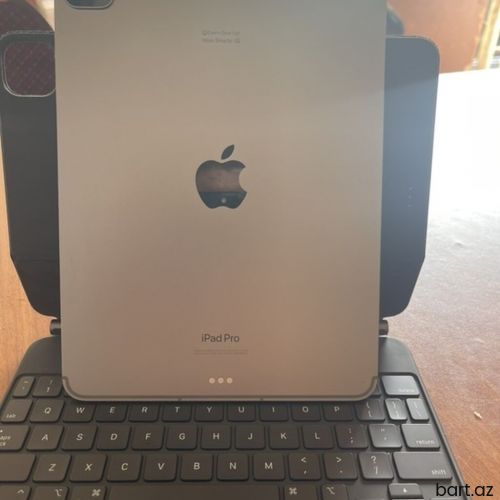 Apple iPad Pro 11 (2022), 11