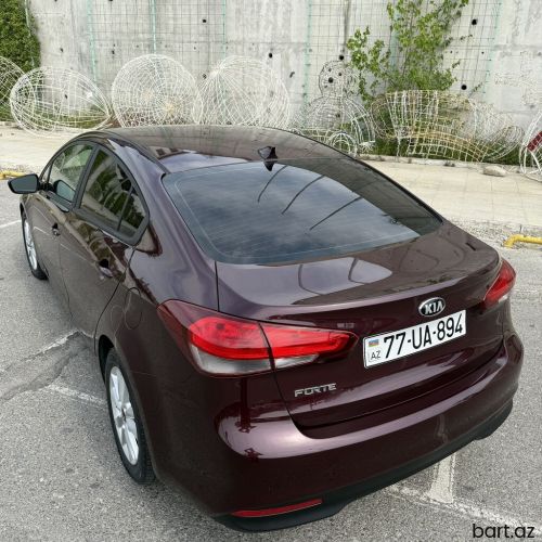 Kia Forte: 2 l | 2016 il