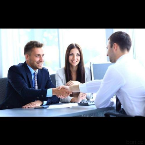 Ofis meneceri tələb olunur
