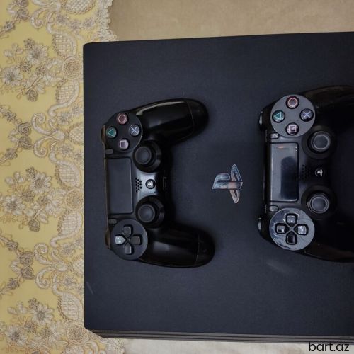  PlayStation 4 Pro 1TB