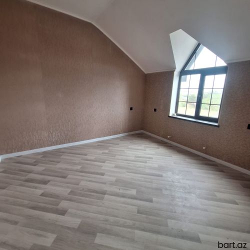 4 otaqlı həyət evi satılır