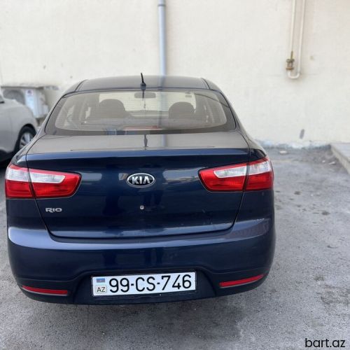 Kia Rio: 1.4 l | 2012 il