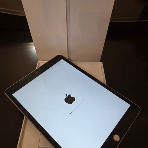 Apple iPad (8-ci nəsil)