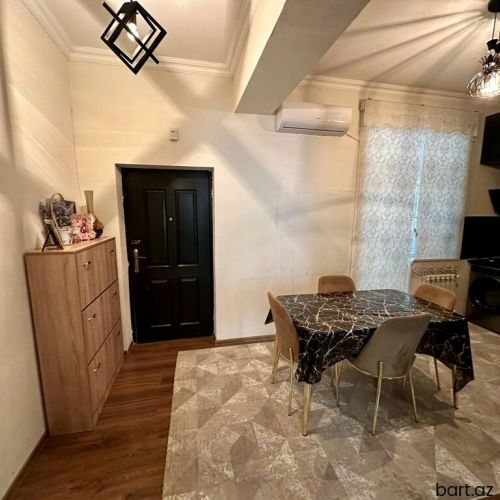 Hövsan qəs., 2 otaqlı  həyət evi satilir.