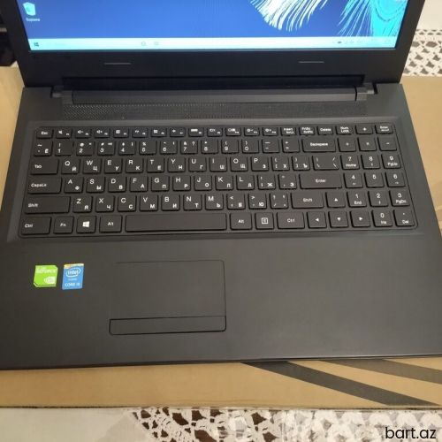 Intel Core i5, 8 GB, 15.6 