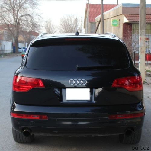 Audi Q7: 4.2 l | 2007 il