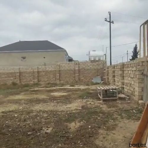  Binə Sovxozda 2 sot torpaq sahəsi satilir.