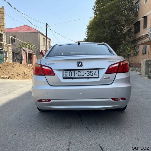 Changan Eado: 1.6 l. | 2015 il