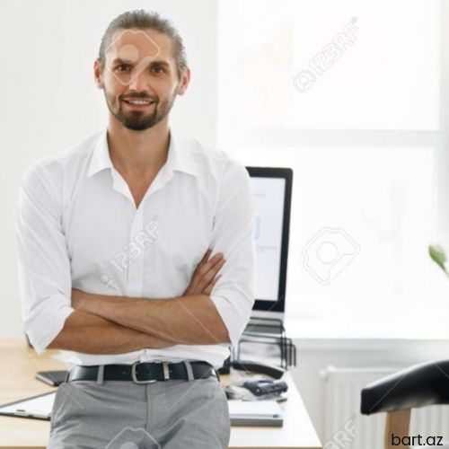 Ofisə Menecer Axtarılır