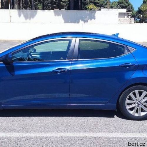 Hyundai Elantra: 1.8 l | 2014 il