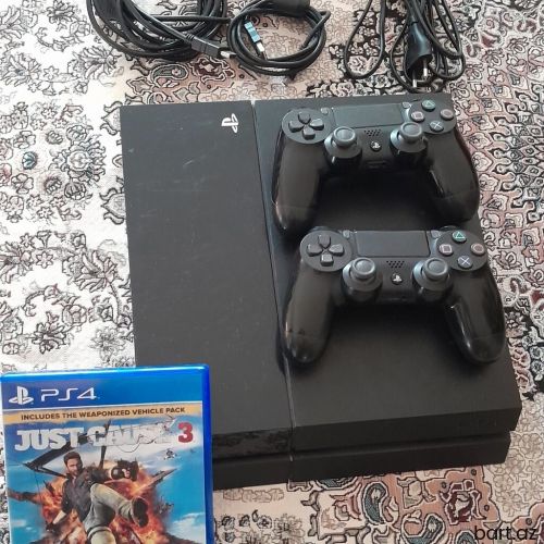 Playstation 4 satılır