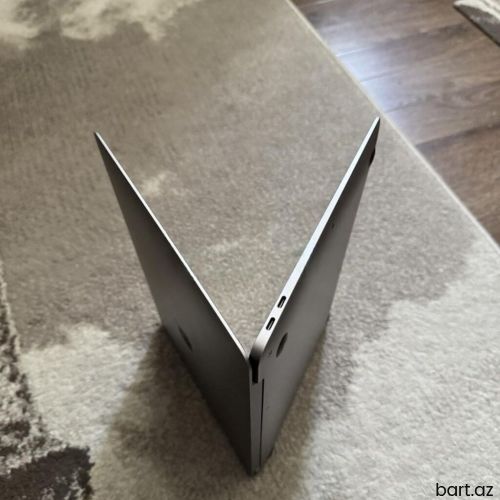 Apple MacBook, 15