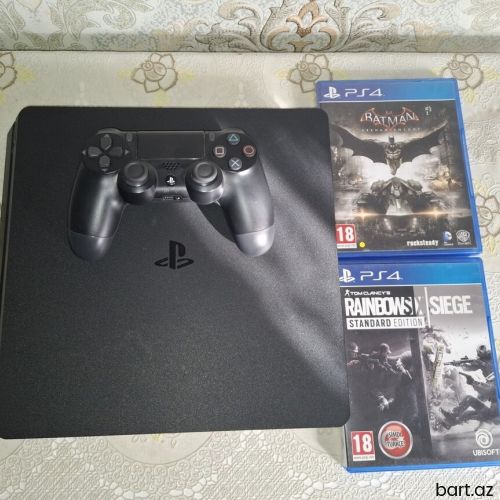 Playstation 4 slim