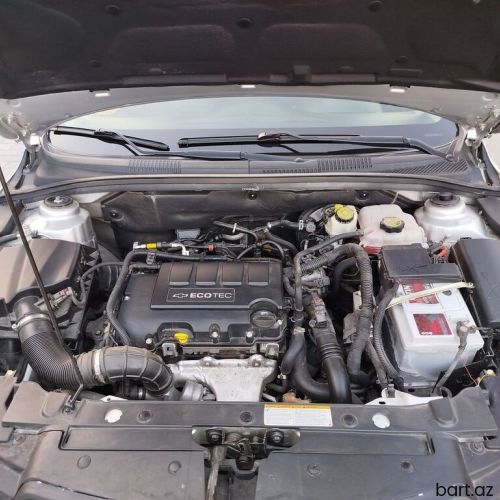 Chevrolet Cruze: 1.4 l | 2015 il 