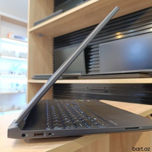 HP 15.6 
